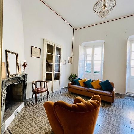 Antica Dimora La Madonnina, Residenza Storica Con Vista Incantevole A Cagliari Apartment Exterior photo