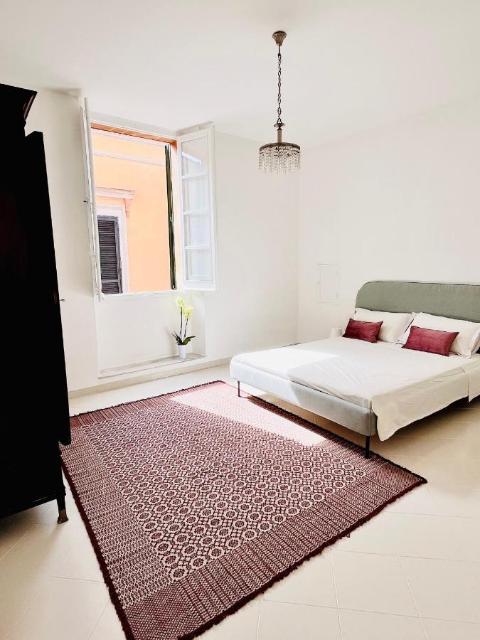 Antica Dimora La Madonnina, Residenza Storica Con Vista Incantevole A Cagliari Apartment Exterior photo