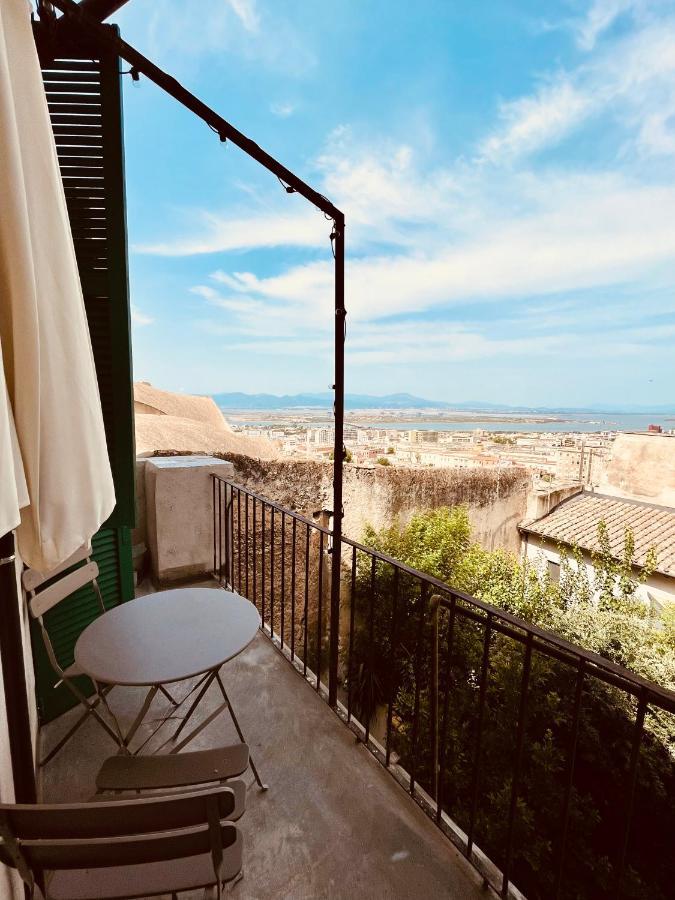 Antica Dimora La Madonnina, Residenza Storica Con Vista Incantevole A Cagliari Apartment Exterior photo