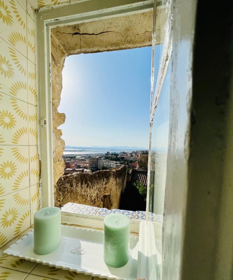 Antica Dimora La Madonnina, Residenza Storica Con Vista Incantevole A Cagliari Apartment Exterior photo